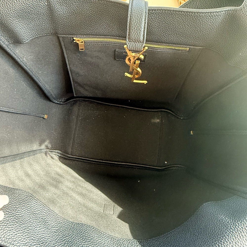 Yves Saint Laurent Black Leather Tote Bag - Picture 6 of 15